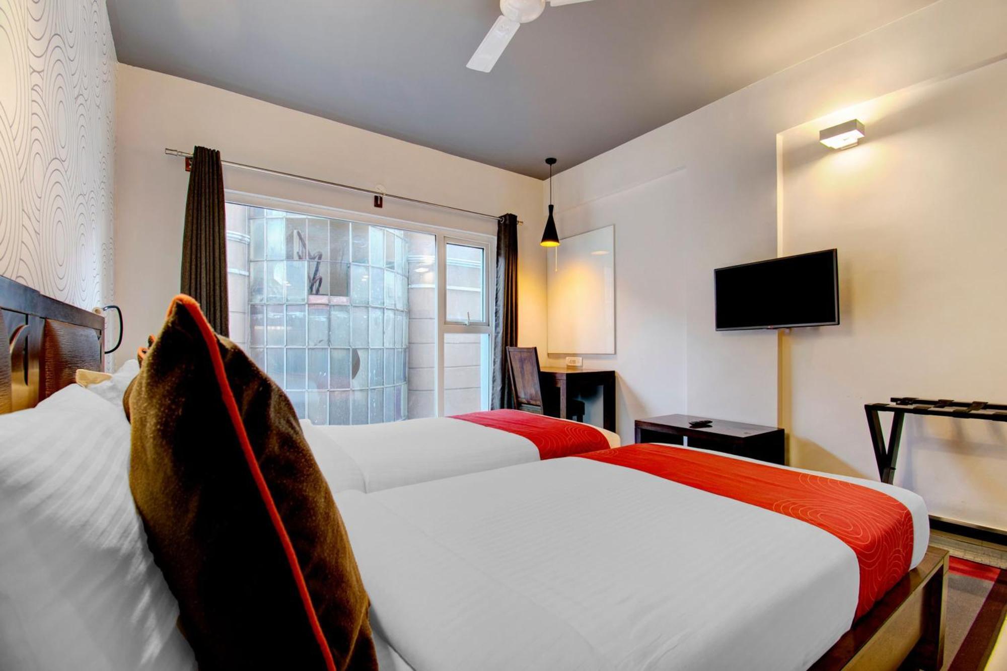 Hotel Super Townhouse Ulsoor Bengaluru Zewnętrze zdjęcie