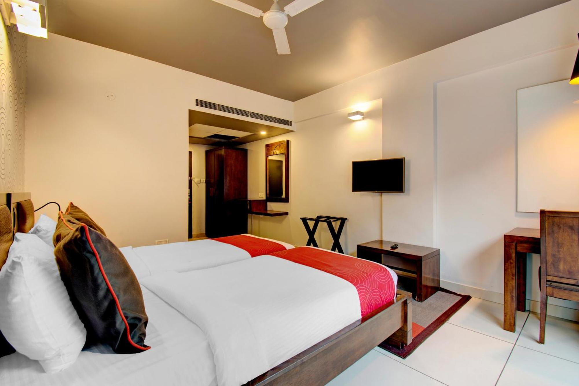 Hotel Super Townhouse Ulsoor Bengaluru Zewnętrze zdjęcie